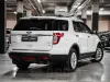 Ford Explorer Thumbnail 7